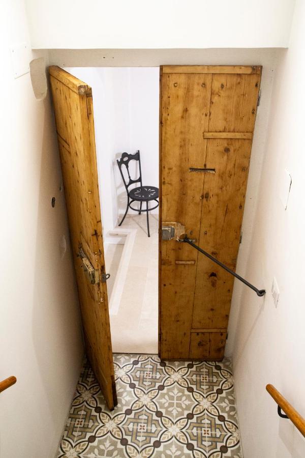 Palazzo Donnamaria Apartment Manfredonia Bagian luar foto